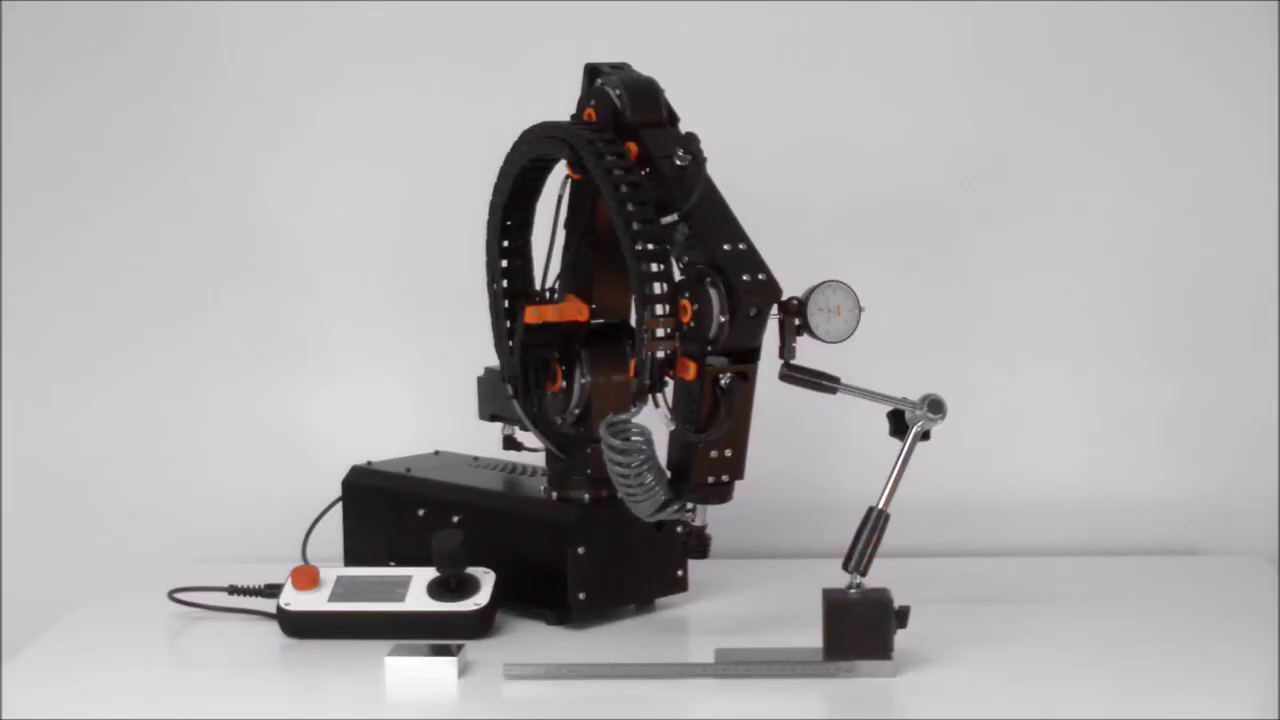 Fast & precise movements with the igus robolink DCi