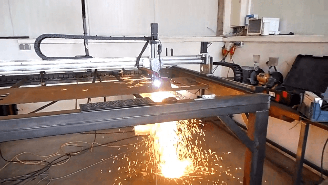 Automated plasma cutter